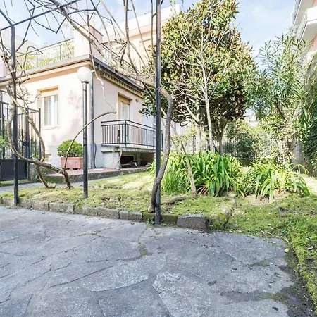 Casa Con Giardino *